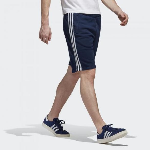 Чоловічі шорти Adidas Originals 3-Stripes CW2438_image_3
