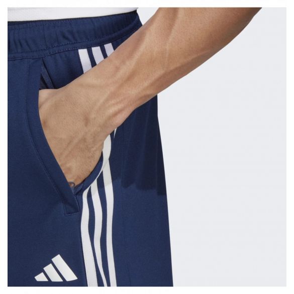 Шорти для тренувань Adidas Train Essentials Piqué 3-Stripes IB8246_image_4