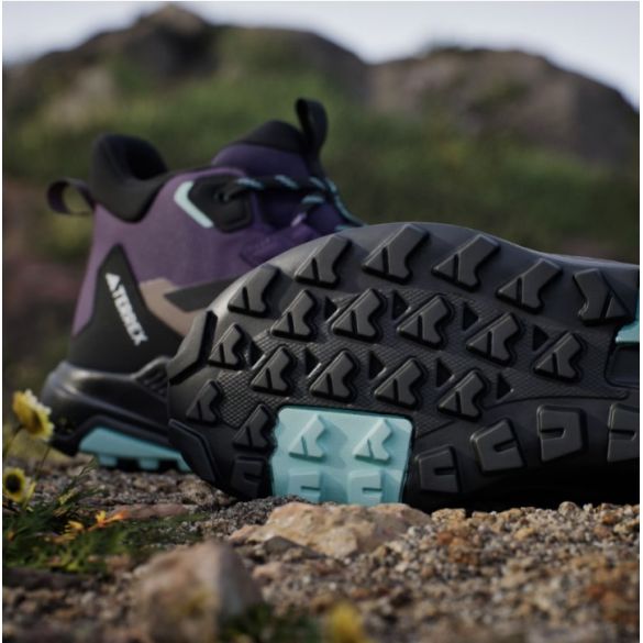 Жіночі черевики Adidas Terrex Anylander Mid Rain Rdy JQ9966_image_10