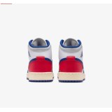 Подростоковые кроссовки Air Jordan 1 Mid DQ8423-102_image_7