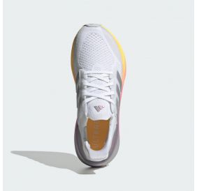 Жіночі кросівки Adidas Ultraboost 5 ID8840
