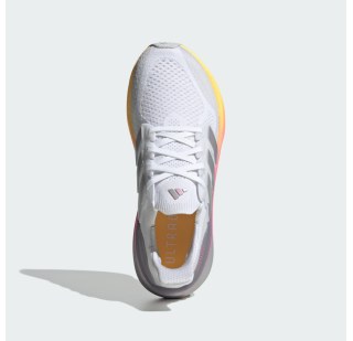 Жіночі кросівки Adidas Ultraboost 5 ID8840