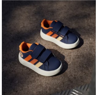 Дитячі кросівки Adidas Disney Mickey Mouse Grand Court JQ8071