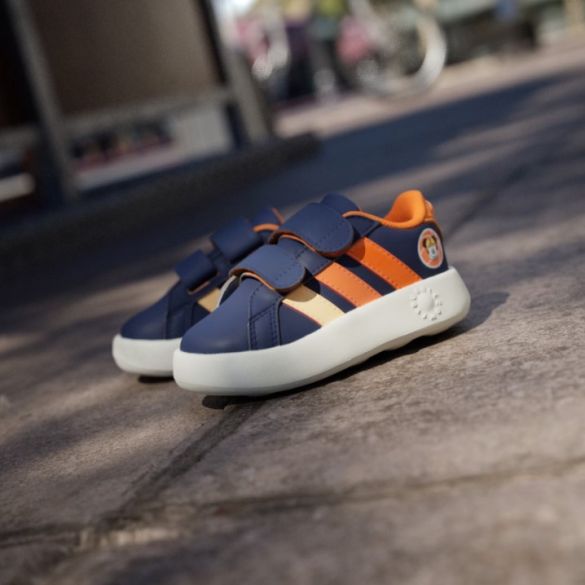 Дитячі кросівки Adidas Disney Mickey Mouse Grand Court JQ8071_image_4