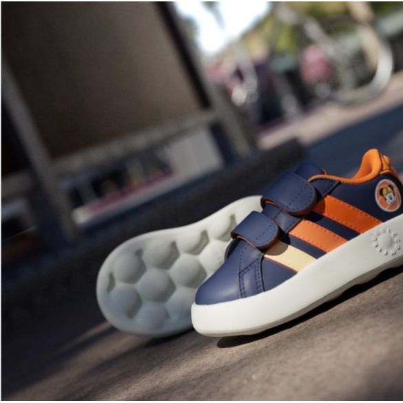Дитячі кросівки Adidas Disney Mickey Mouse Grand Court JQ8071_image_8
