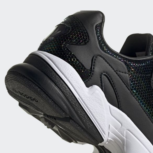 Женские кроссовки Adidas Falcon EF5517