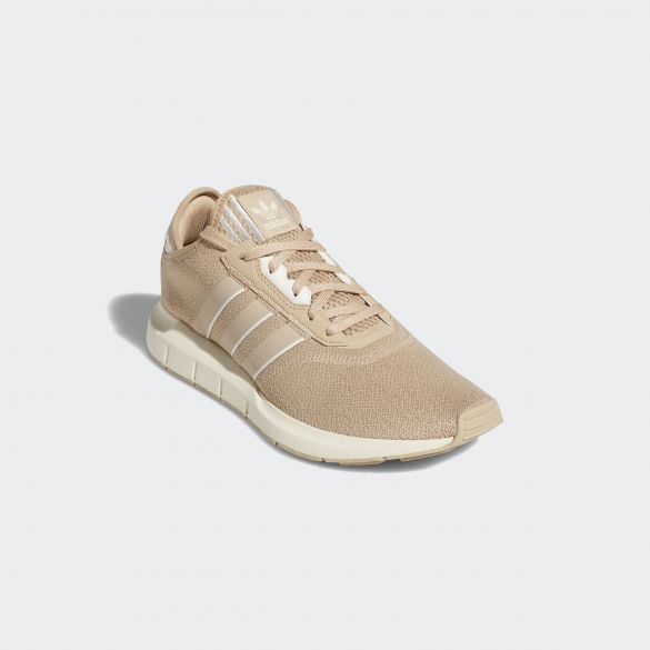 Жіночі кросівки Adidas Swift Run X FY2143_image_3
