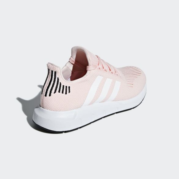 Жіночі кросівки Adidas Swift Run B37681_image_7