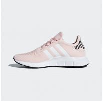 Женские кроссовки Adidas Swift Run B37681_image_9