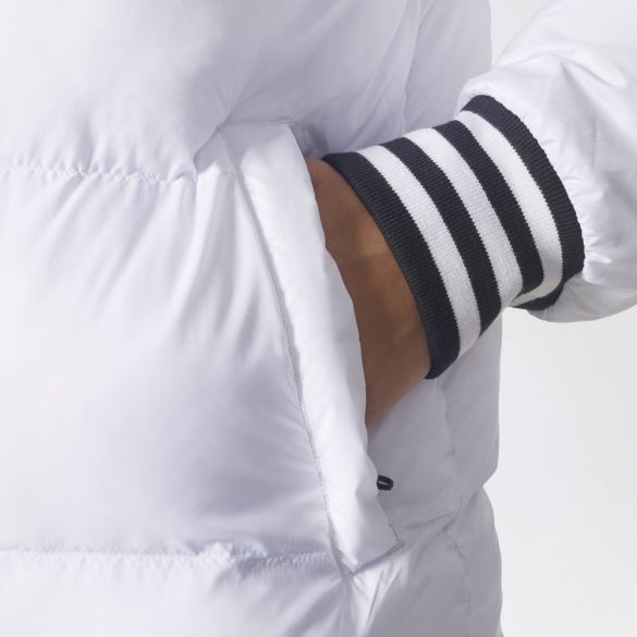 Жіноча куртка Adidas Sst W BS4424_image_5