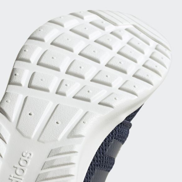 Жіночі кросівки Adidas QT Racer EE8091_image_6