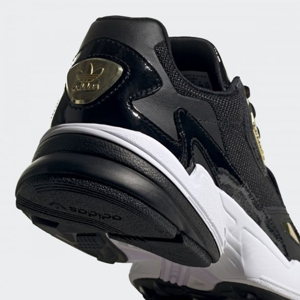 Женские кроссовки Adidas Falcon EF4988_image_7
