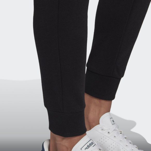 Жіночі штани Adidas Essentials 3-Stripes GL1372_image_5