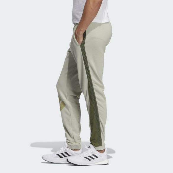 Брюки Adidas Badge of Sport GQ1173_image_3