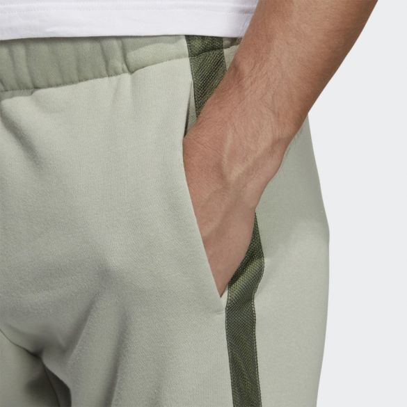 Брюки Adidas Badge of Sport GQ1173_image_5