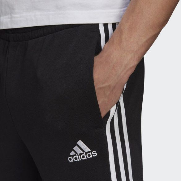Чоловічі брюки Adidas Essentials Cuff 3-Stripes GK8831_image_3