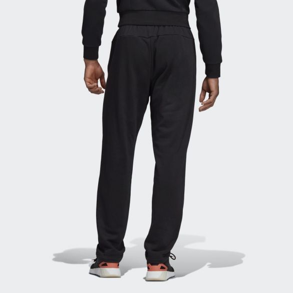 Чоловічі штани Adidas Essentials DX3684_image_4