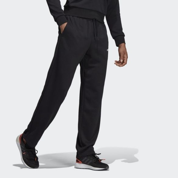 Чоловічі штани Adidas Essentials DX3684_image_2