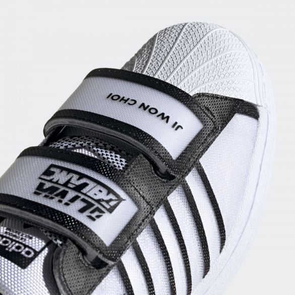 Жіночі кросівки Adidas Ji Won Choi X Olivia Oblanc Superstar FW6635_image_10