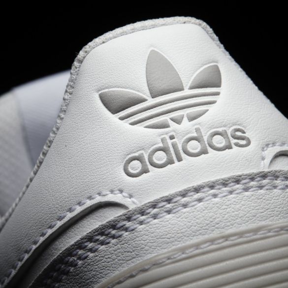 Чоловічі кросівки adidas ZX 700 G62110_image_6