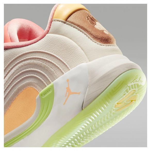 Кросівки  Air Jordan Luka 4 IO0202-100_image_5