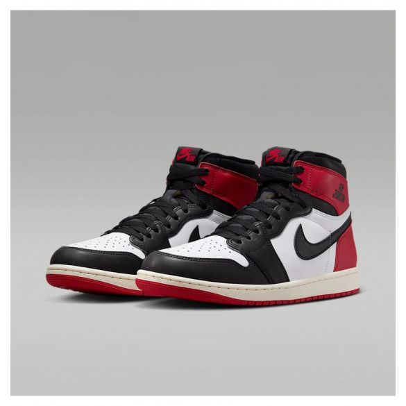 Чоловічі кросівки Air Jordan 1 Retro High DZ5485-106_image_4