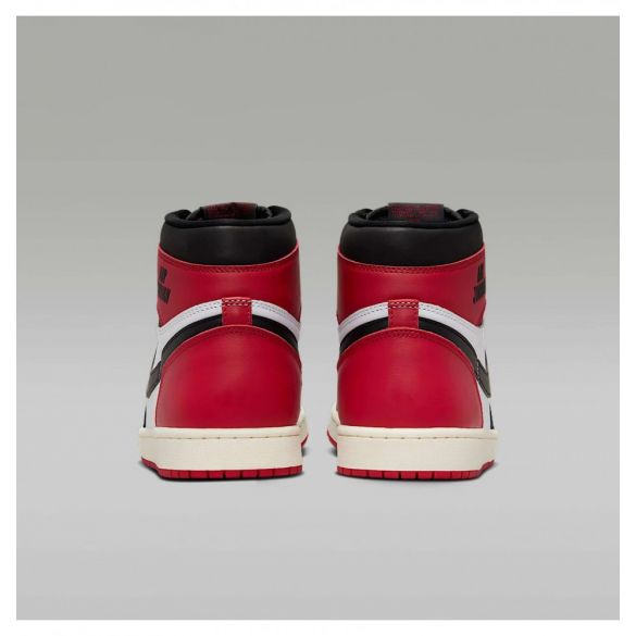 Чоловічі кросівки Air Jordan 1 Retro High DZ5485-106_image_3