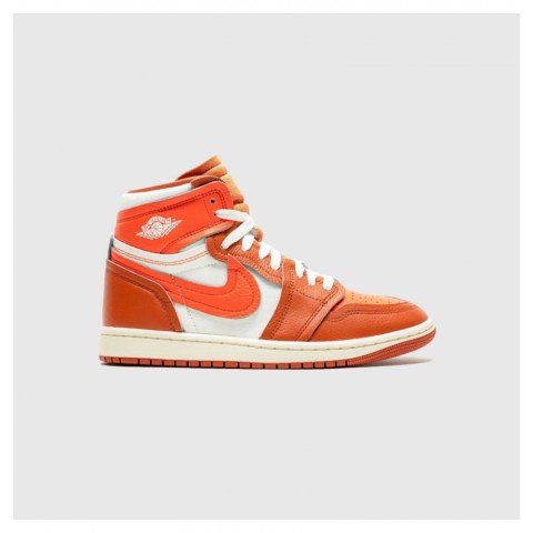 Кросівки жіночі Air Jordan Wmns 1 High Mm  FB9891-800_image_1