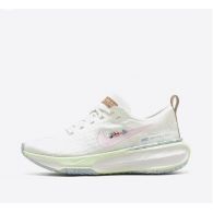 Жіночі кросівки Nike ZoomX Invincible IB8883-161
