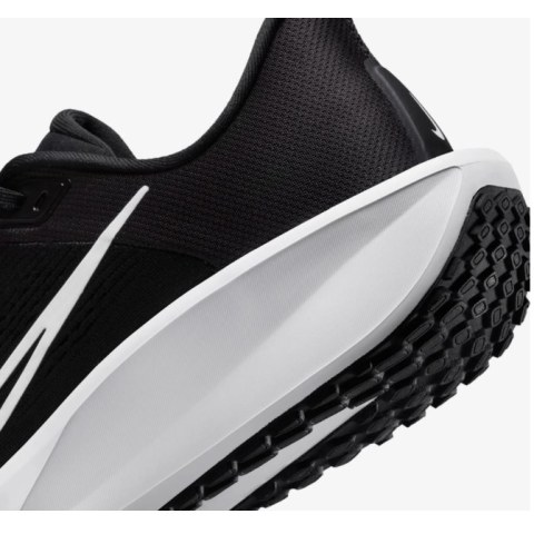 Чоловічі кросівки Nike Quest 6 FD6033-001_image_7