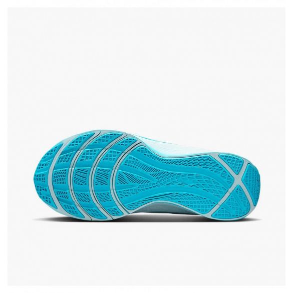 Кросівки чоловічі Nike Lebron Tr 1 FJ6151-400_image_4