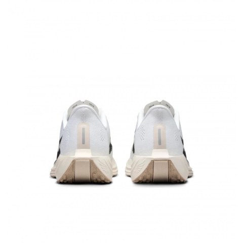 Кросівки чоловічі Nike Pegasus Plus FQ7262-100_image_4