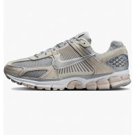 Кросівки унісекс Nike Zoom Vomero 5 HF1553-101
