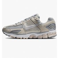 Кросівки унісекс Nike Zoom Vomero 5 HF1553-101_image_14