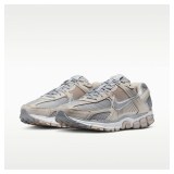 Кросівки унісекс Nike Zoom Vomero 5 HF1553-101_image_4
