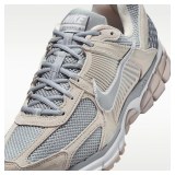 Кросівки унісекс Nike Zoom Vomero 5 HF1553-101_image_6