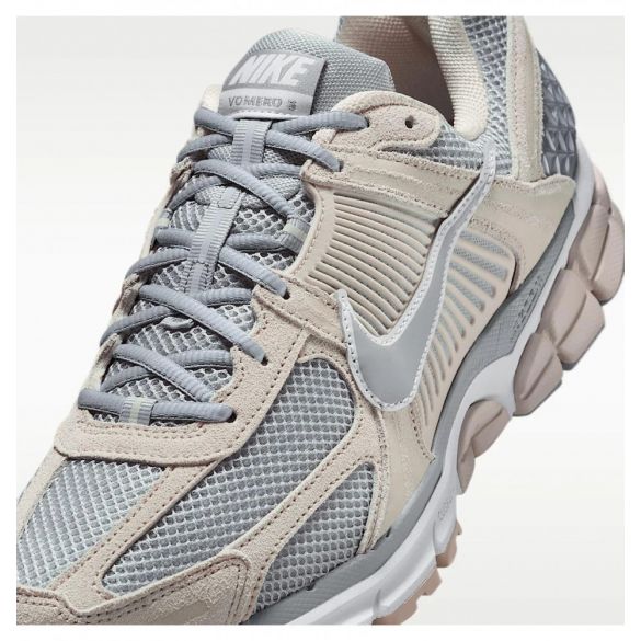 Кросівки унісекс Nike Zoom Vomero 5 HF1553-101_image_6