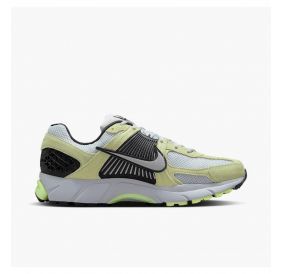 Кросівки унісекс Nike Zoom Vomero 5 HF1553-700