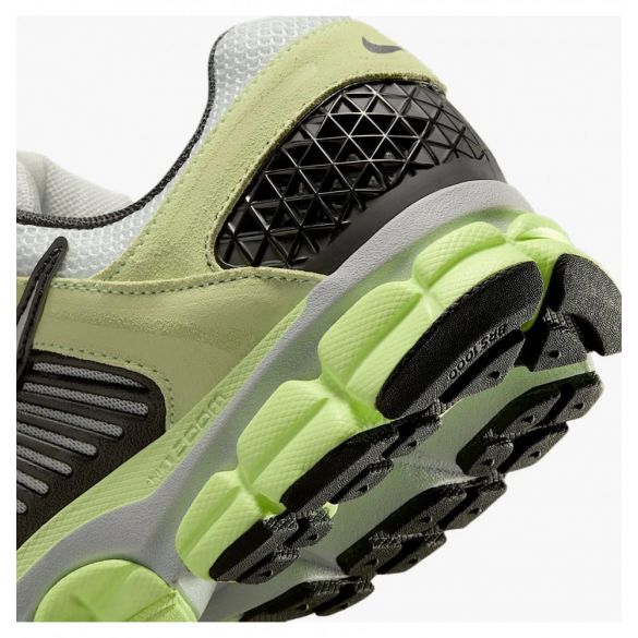 Кросівки унісекс Nike Zoom Vomero 5 HF1553-700_image_8