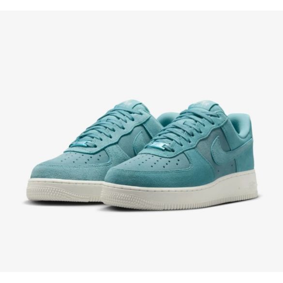 Жіночі кросівки Nike W Air Force 1 07 HJ5336-400_image_4