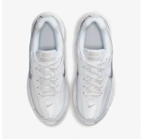 Жіночі кросівки Nike Initiator 394053-100