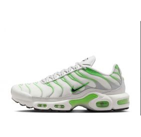 Кросівки Nike Air Max Plus DZ3671-001