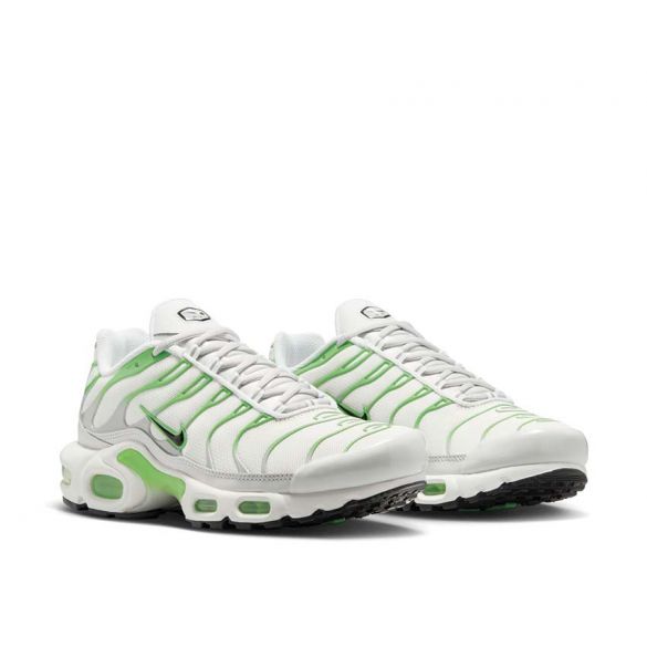 Кроссовки Nike Air Max Plus DZ3671-001_image_4