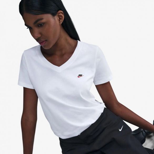 Жіноча футболка Nike Sportswear DZ4682-100_image_3