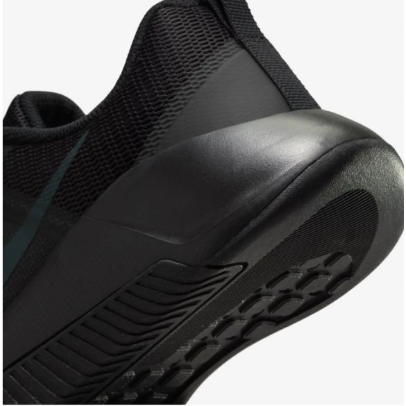 Чоловічі кросівки Nike M Mc Trainer 3 FQ1831-003_image_5
