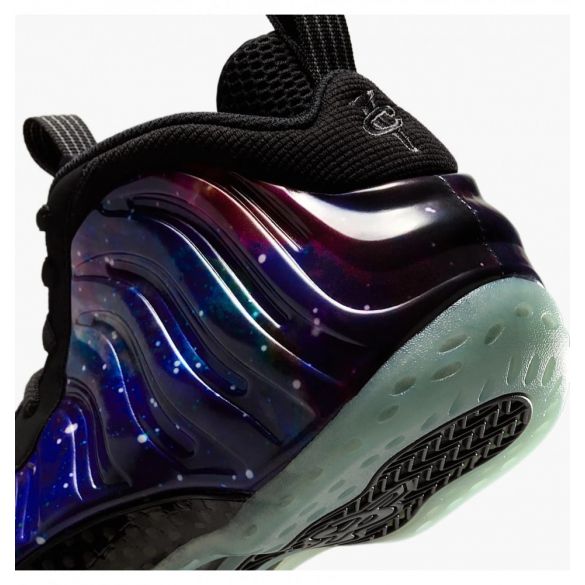 Кросівки чоловічі Nike Foamposite One Multi FQ4303-400_image_5