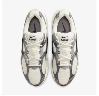Чоловічі кросівки Nike V5 Rnr HJ5228-009