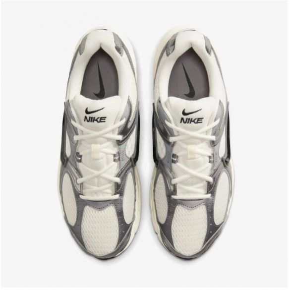 Чоловічі кросівки Nike V5 Rnr HJ5228-009_image_2