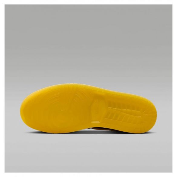Кросівки чоловічі Air Jordan 1 Mid Se HJ6654-071_image_8