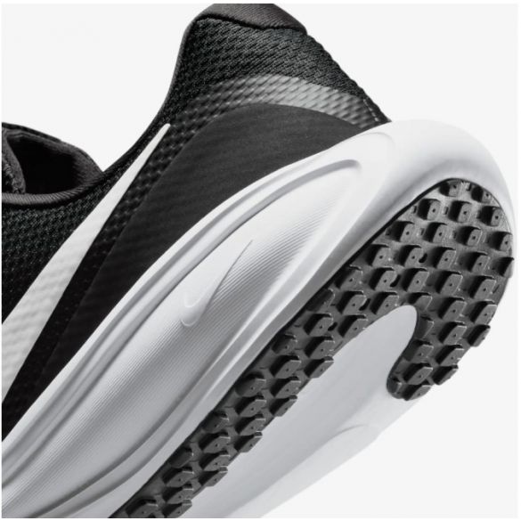 Чоловічі кросівки Nike Revolution 8 HJ9198-003_image_4